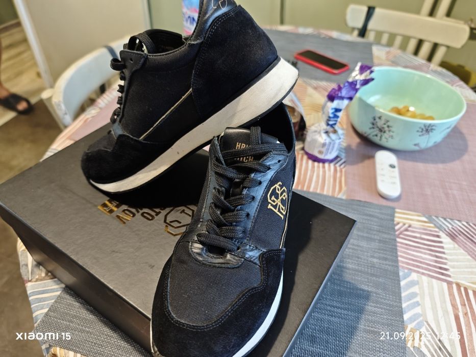 Дамски сникърси Христо Стоичков 37 номер ест кожа