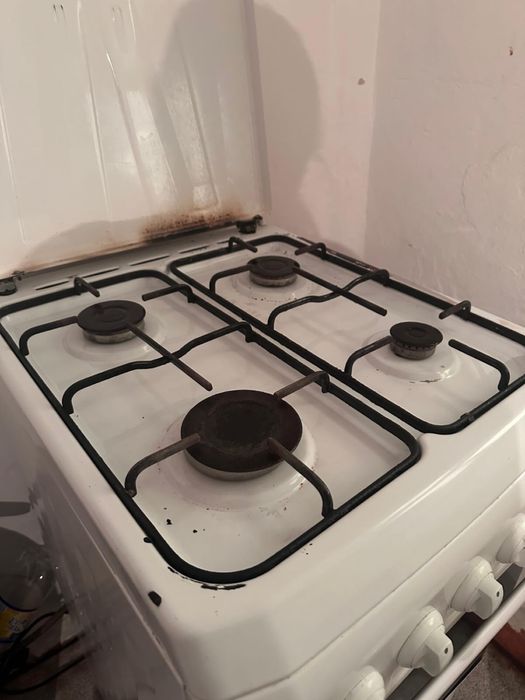 Газовая плита продается с хорошим состоянием