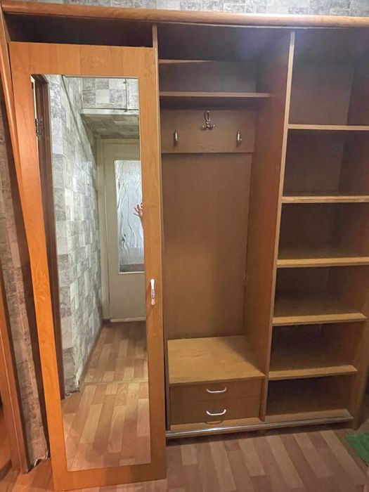 Шкаф отдам бесплатно
