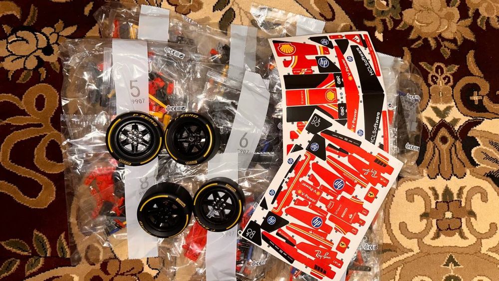 Lego Technic Ferarri sf-24