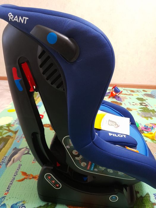 Продам автокресло