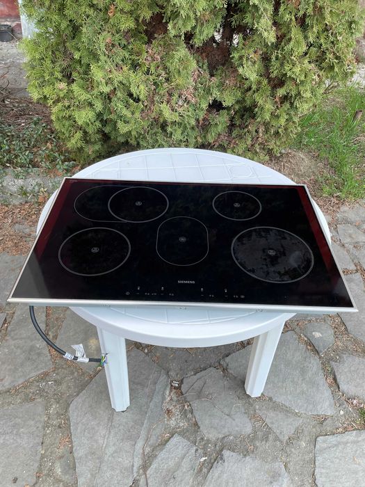 Set plita electrica Siemens 5 zone de gatit + Hota