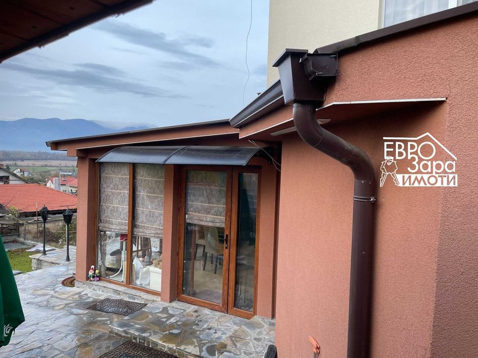 Продава се Къща в с. Ягода, Област Стара Загора - 180 кв.м за 587 €/кв.м - Снимка #1