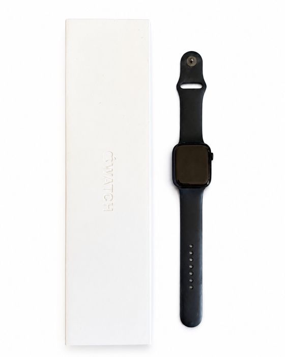 Apple Watch Series 8 45mm – stare aproape impecabilă