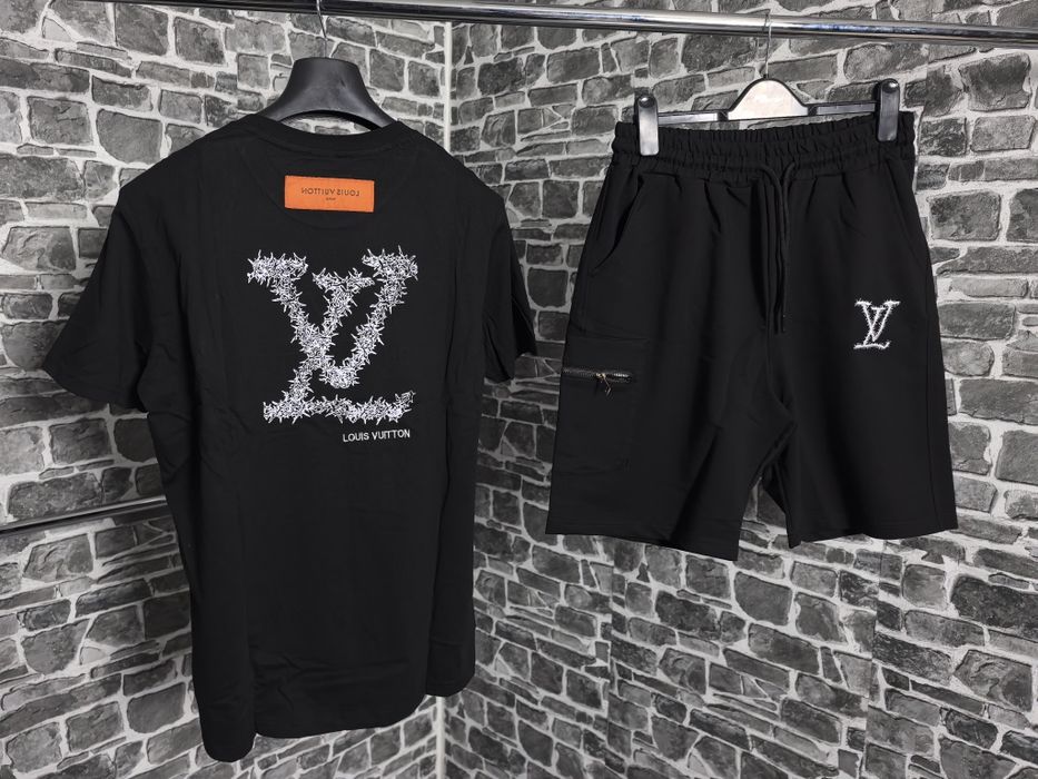 Luis Viton летен екип