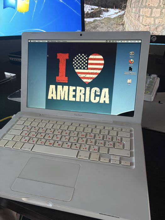 MacBook a1181 2 штуки