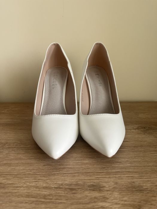 Дамски обувки 38 номер