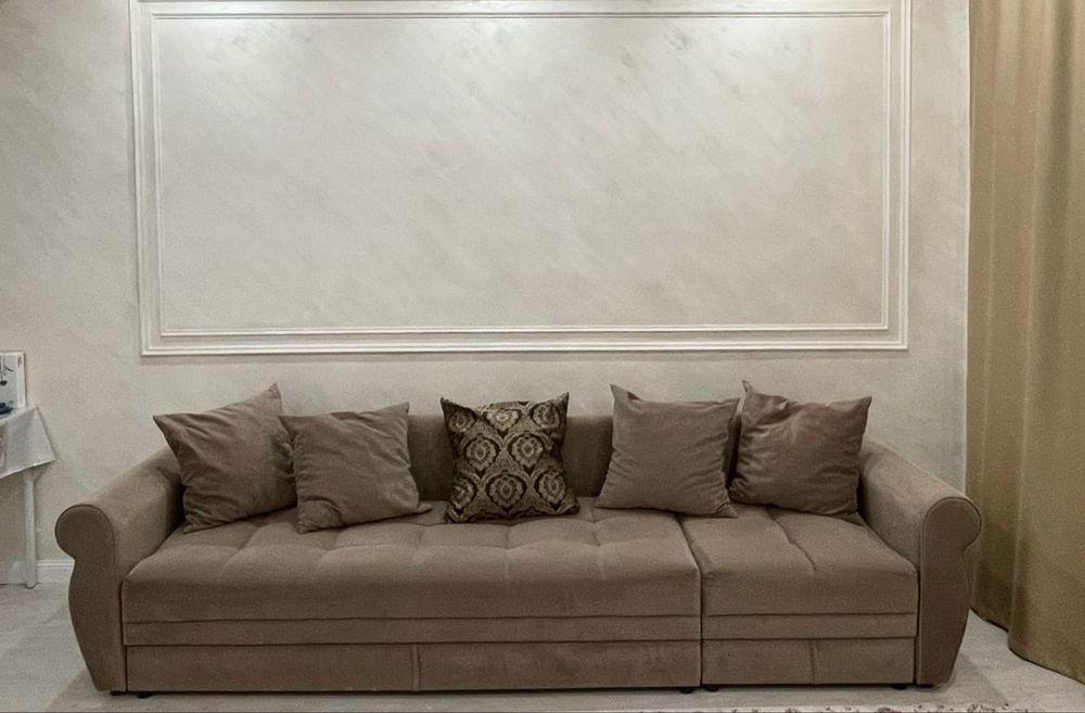 Диван 4х местный