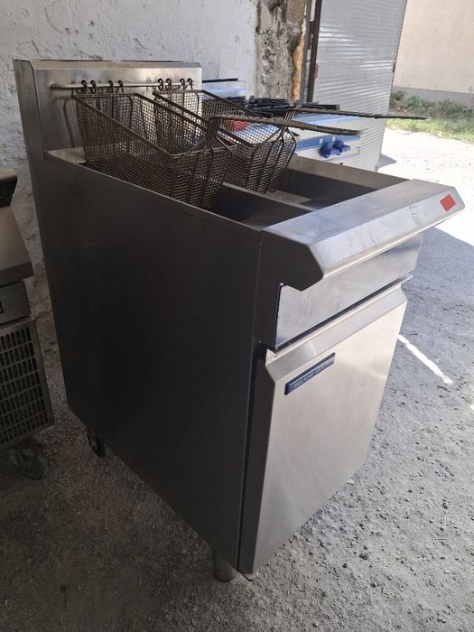 Фритюрник професионален на газ BLUE SEAL