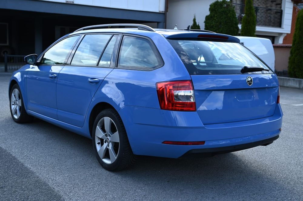 Skoda Octavia 2020 | 2.0 TDI Manual | Rate AVANS O | Buy-Back