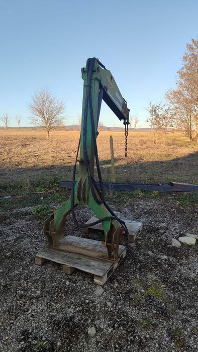 Хидравличен кран за Биг Бегове до 1000кг.