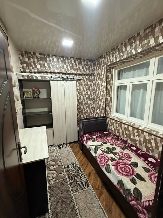 4х комнатная с мебелью и техникой в 1 микрорайоне