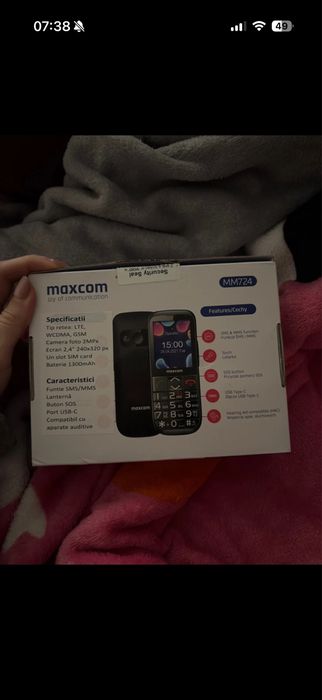 Telefon maxcom mm724