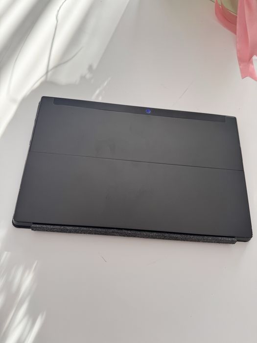 Microsoft surface 32 gb