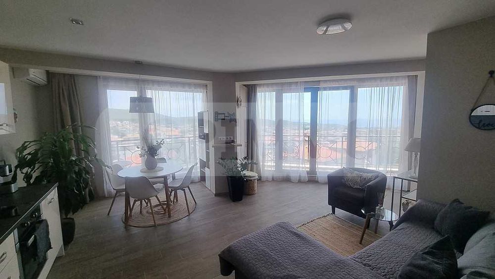 Дава се под наем Двустаен апартамент в Варна, Виница - 70 кв.м за 663 € - Снимка #1