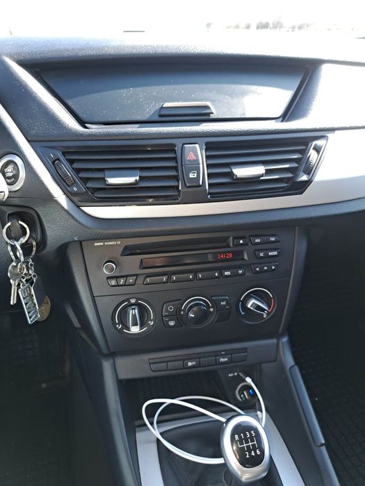 BMW X1 , An  2013 manual , Stare foarte buna