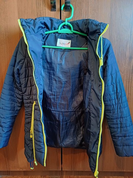Куртка, осень-весна, 8-9 лет