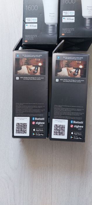 Philips Hue White E27 Смарт крушка, 1600 лумена