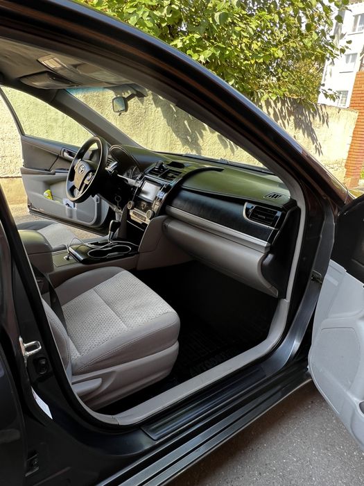 Продам Toyota Camry