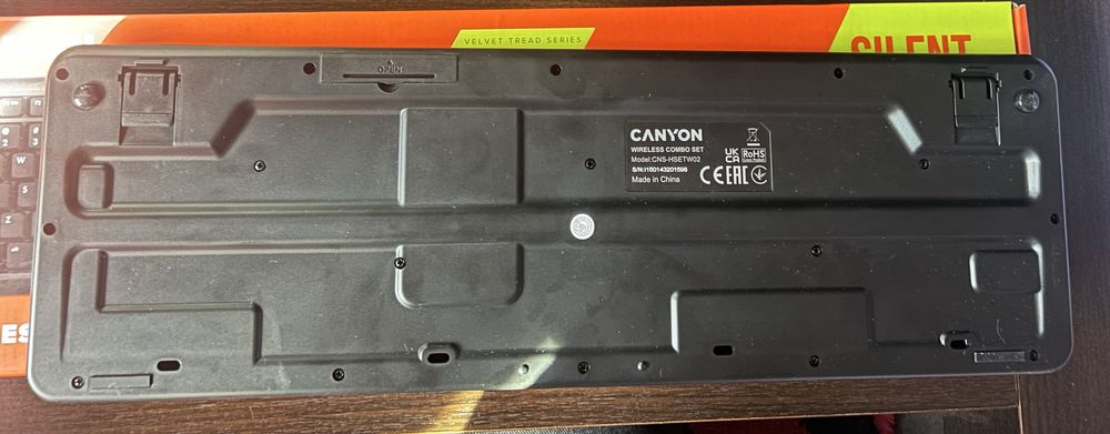 Безжична клавиатура Canyon W20