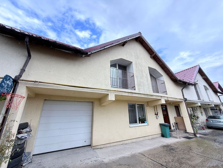 Inchiriez casa duplex Centru Floresti acces privat zona liniștită