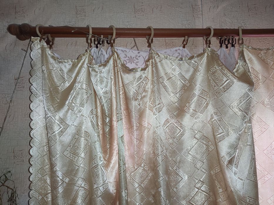 Гардины деревянные