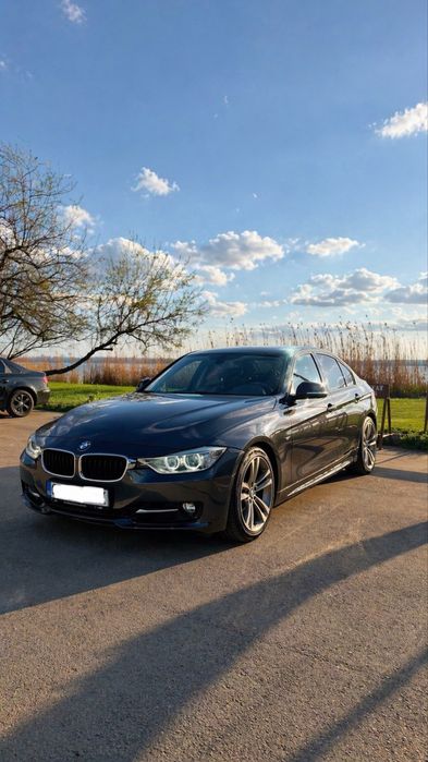 BMW SERIA 3 , an 2013