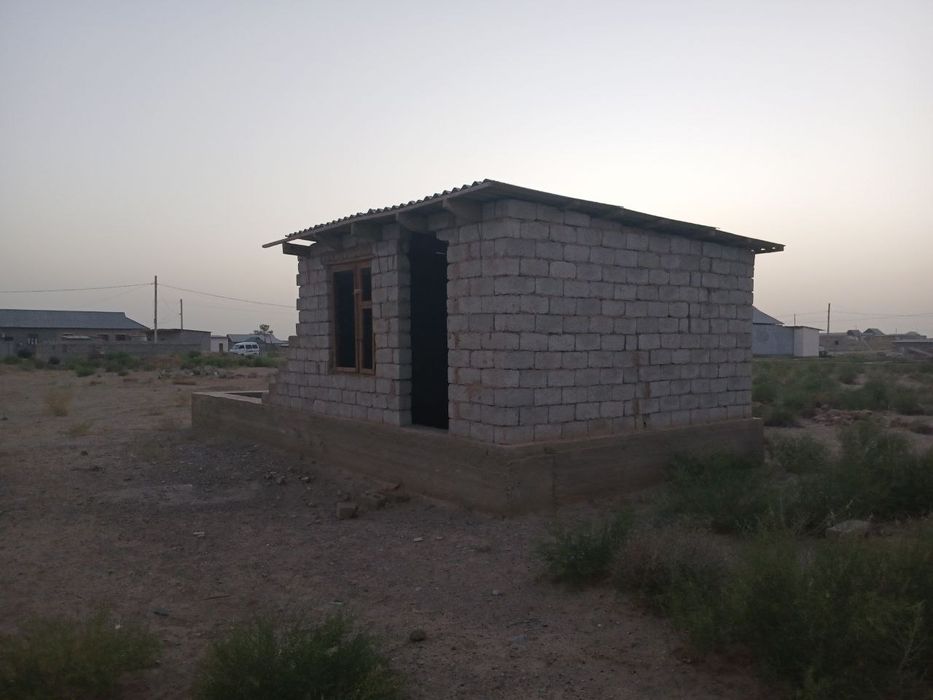 Yer sotiladi kelishilgan narxda