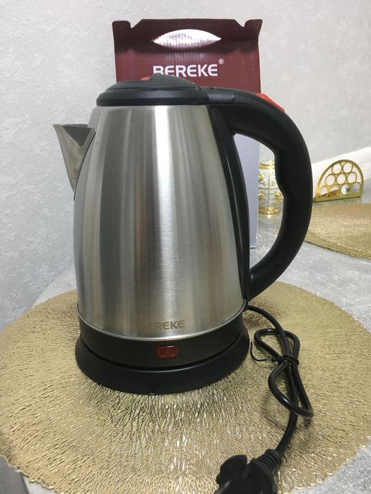 Продаю чайник новый