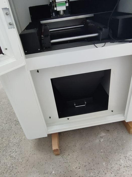 Hitec/ НОВА/ FIBER LASER CNC Лазер за рязане на метал HTF-3015 – 1.5KW
