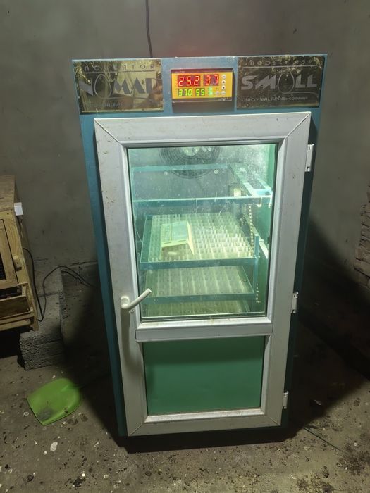 Инкубатор Nomad pro balapan 352