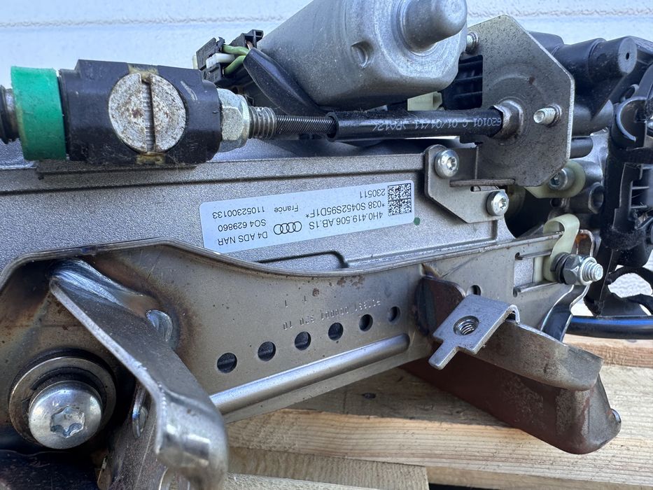 Динамична конзола за волан AUDI A8 S8 D4 4H0927287D 4H0419506AB