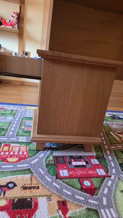 Единично легло и нощно шкафче