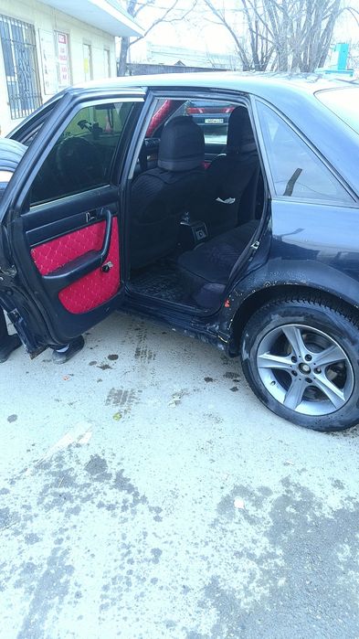 Продам ауди с4 обиëом  2,3