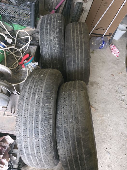 Нексия 3 балонлари. 195/70/14 дскалари билан.