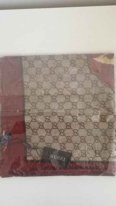 Платки и шарфики 3000