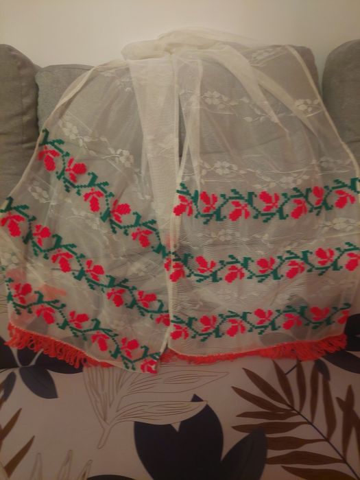 Stergar pe nailon cusut manual