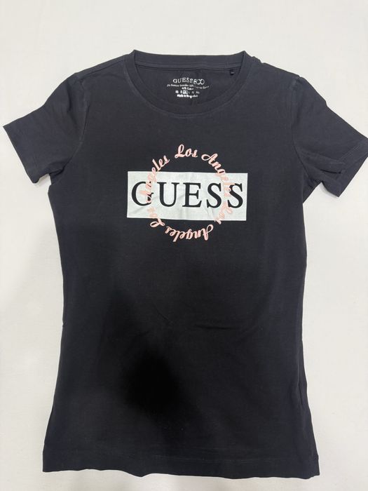 Черна тениска GUESS
