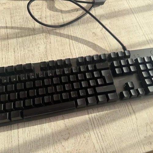 Клавиатура Logitech G512 Carbon, механична, GX Red Linear Switch