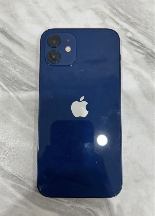 iPhone 12 в хорошем состоянии, не ремонтировался, 128 ГБ