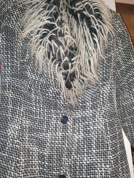 Vand palton subtire 38/40 cu guler din blana detașabil