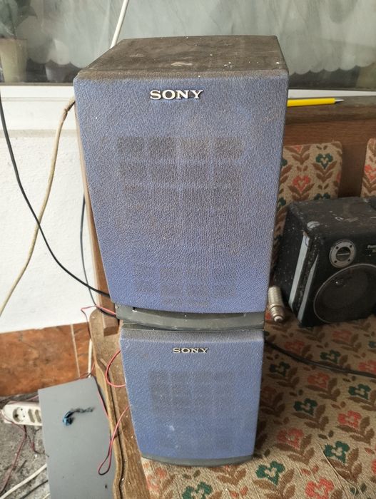 Vând Combina muzicala!! Boxe