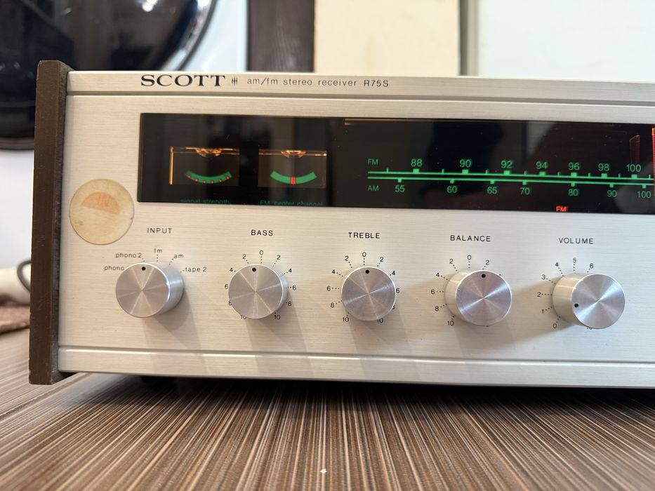 Scott R75S ресивър