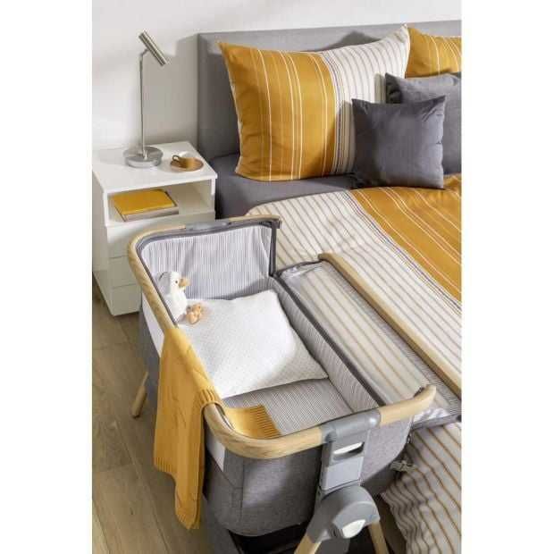 Кошара Next to me с падаща преграда