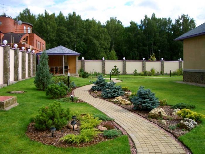 Благоустройство, озеленение участков , газон