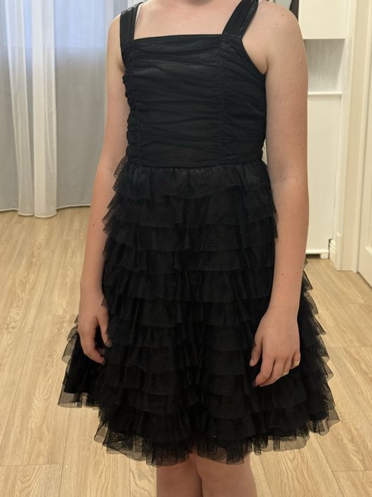 rochie next 10-11ani superba