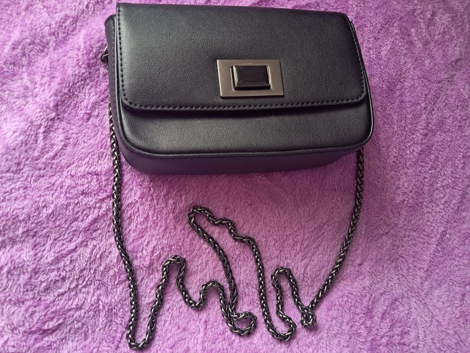 Продам вещий не дорого