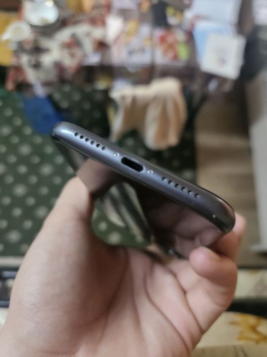 iPhone 11 yaxshi xolatda