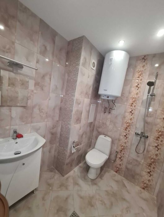 Дава се под наем Едностаен апартамент в София, Студентски град - 35 кв.м за 408 € - Снимка #3