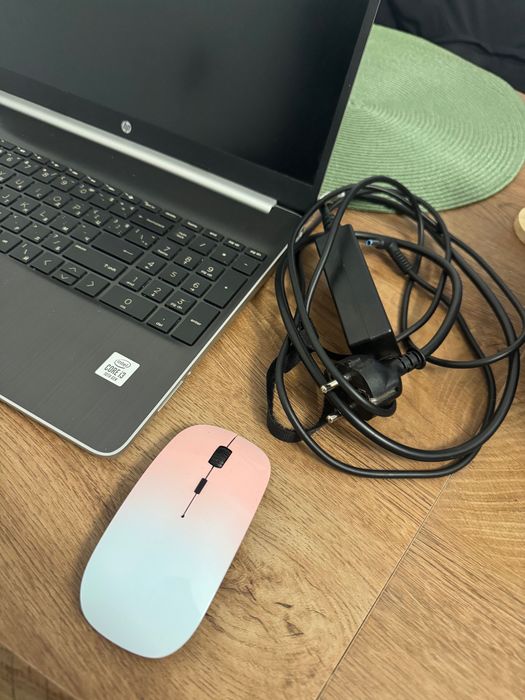 HP Laptop 15s-fq1000nu